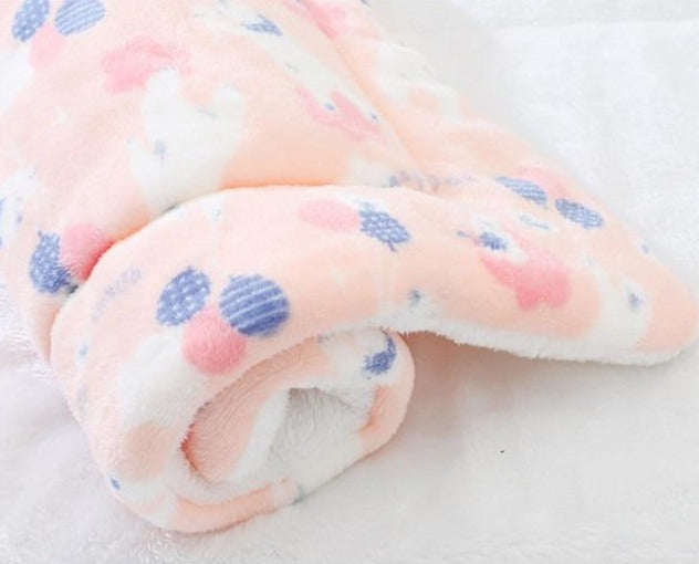 Bouledogue Avenue Pink Polar Bear / XL 79x60cm / China Grand Coussin Moelleux en Flanelle - 91 x 70 cm