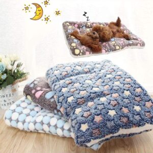 Bouledogue Avenue Dog Beds Grand Coussin Moelleux en Flanelle - 91 x 70 cm