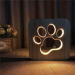 Bouledogue Avenue Pour Humains Lampe en bois - Patte de chien