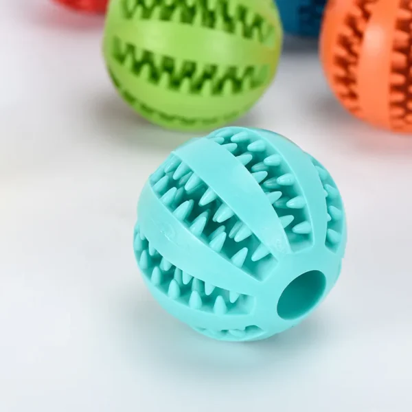 Balle Distributrice de Friandises en Caoutchouc Naturel - Bouledogue Avenue https://bouledogueavenue.com/wp-content/uploads/2026/08/S6a66b0f30bec4bd3853e1b1429fa9d7eY.webp