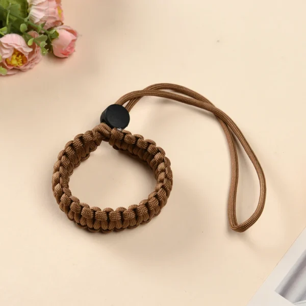 Laisse Mains Libres Anti-Chute avec Bracelet Poignet - Bouledogue Avenue https://bouledogueavenue.com/wp-content/uploads/2026/08/Sa9208e3656a04484846faa61199d77efc.webp