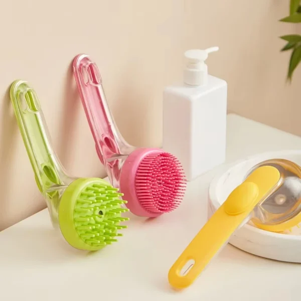 Brosse de Bain en Silicone à Poignée Longue pour Chien - Bouledogue Avenue https://bouledogueavenue.com/wp-content/uploads/2026/08/Sbcab2d9f63b0480997ebf40799563cdfa.webp